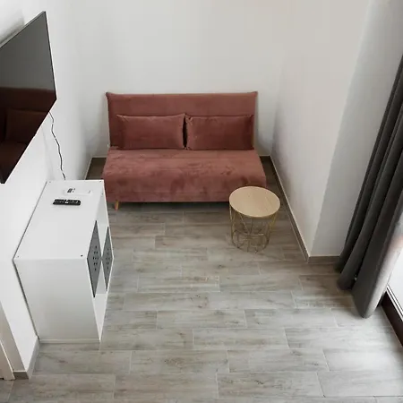 Lofty Loft - Chiese Apartmán