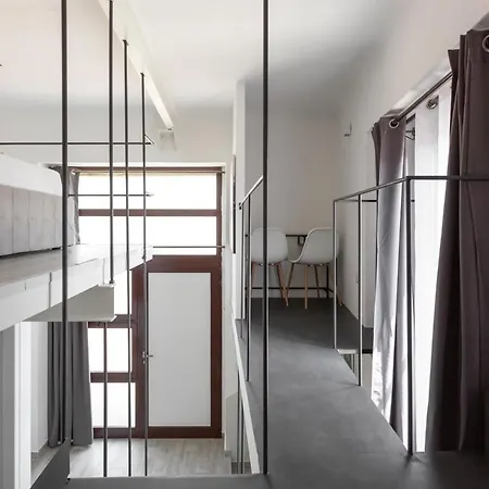Lofty Loft - Chiese Milán